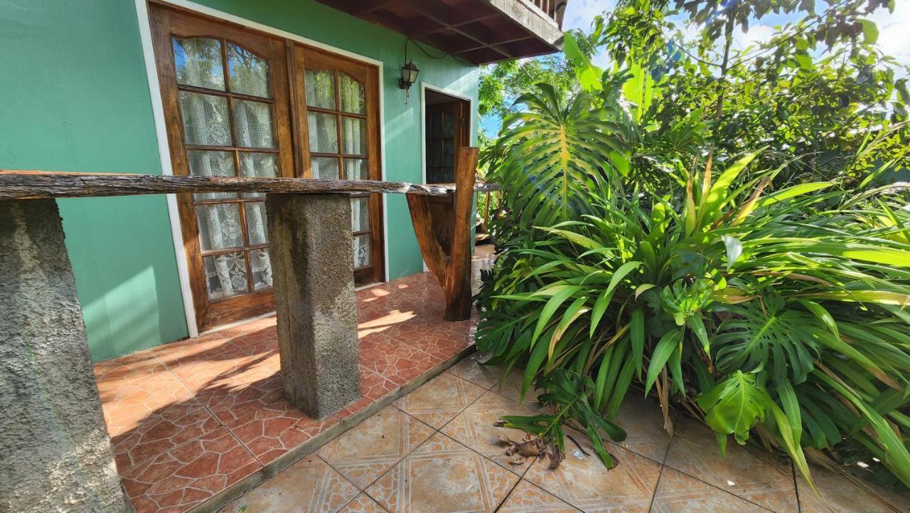 Cabanas Manuto Ханга-Роа Экстерьер фото